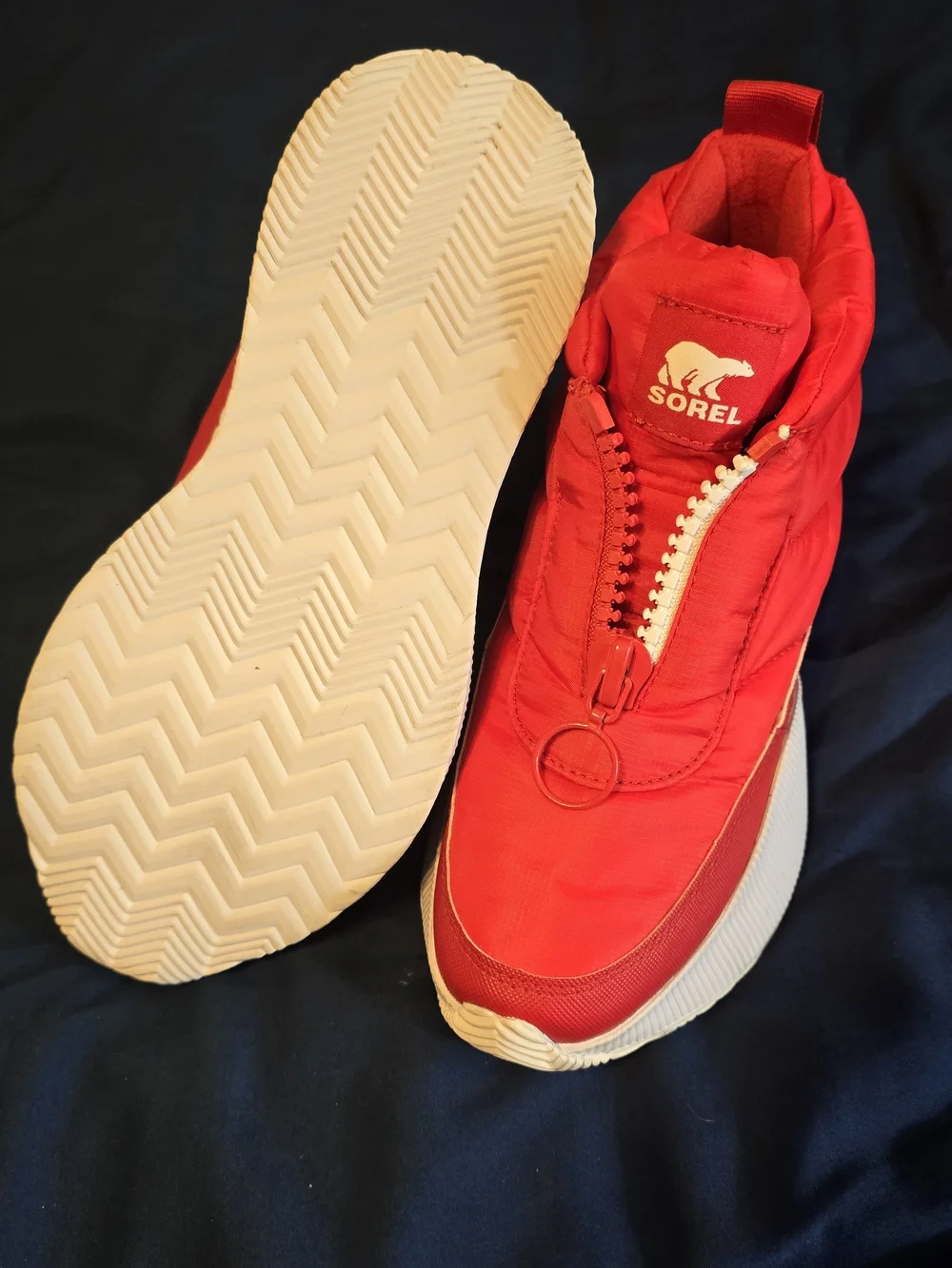 Sorel Out 'N About III Puffy Zip Boots Red Women's Size 7 Women's